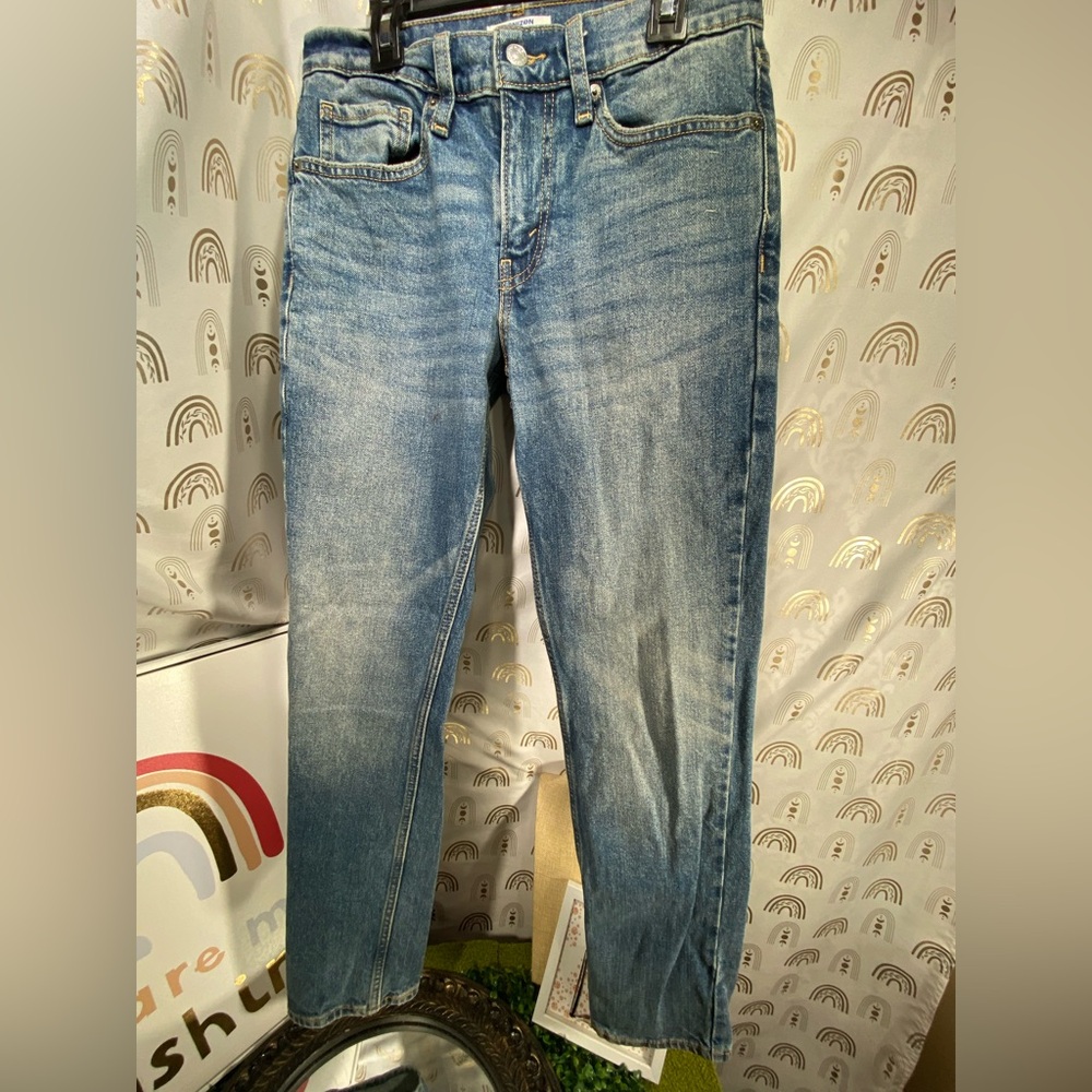 Denizen from Levi's Light Blue Straight Jeans